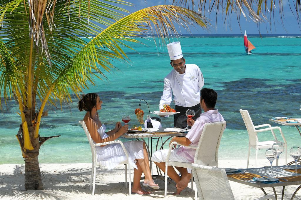 Astroea Beach Hotel (Adults Only) Блу-Бей Екстер'єр фото