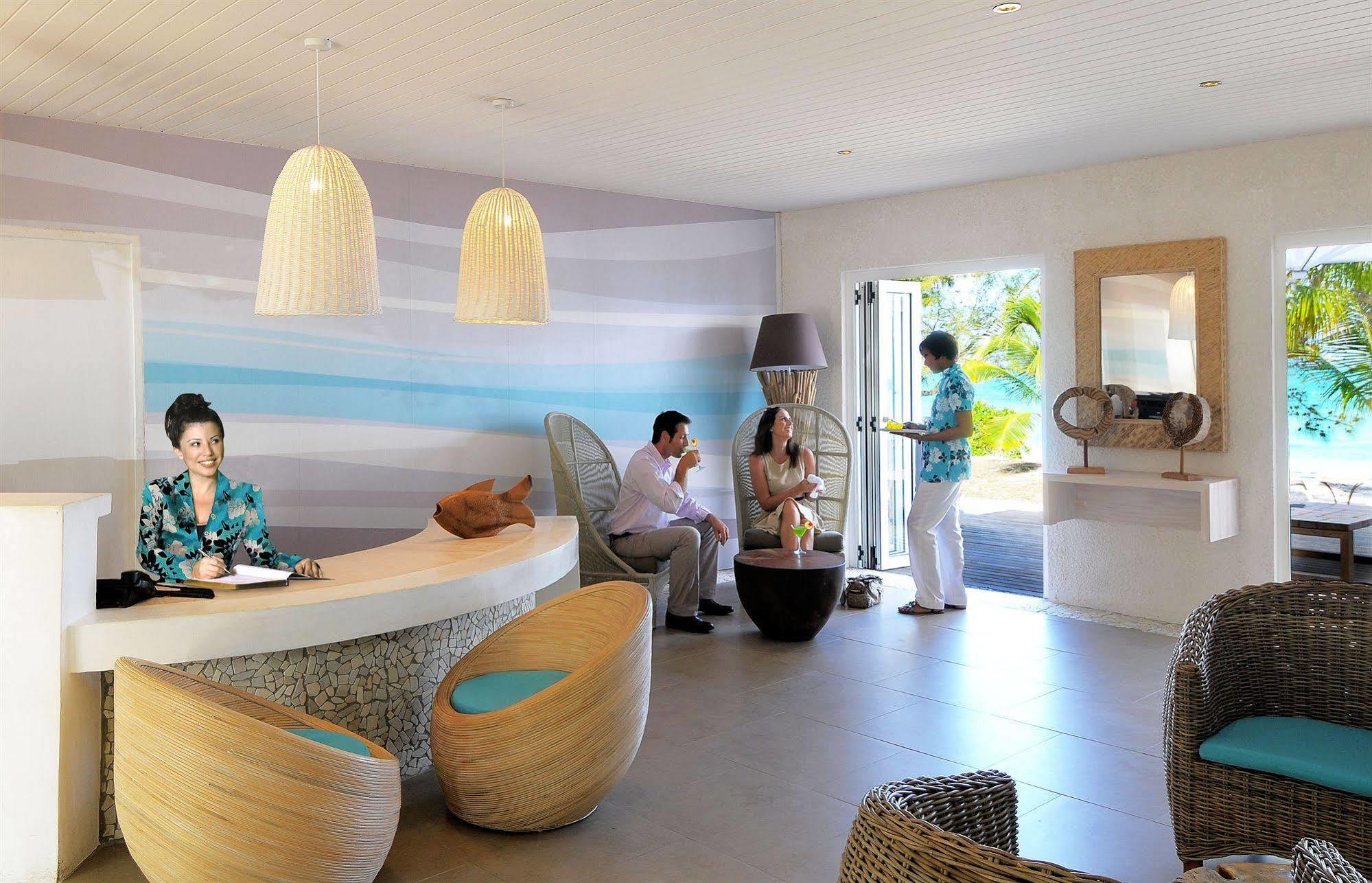 Astroea Beach Hotel (Adults Only) Блу-Бей Екстер'єр фото